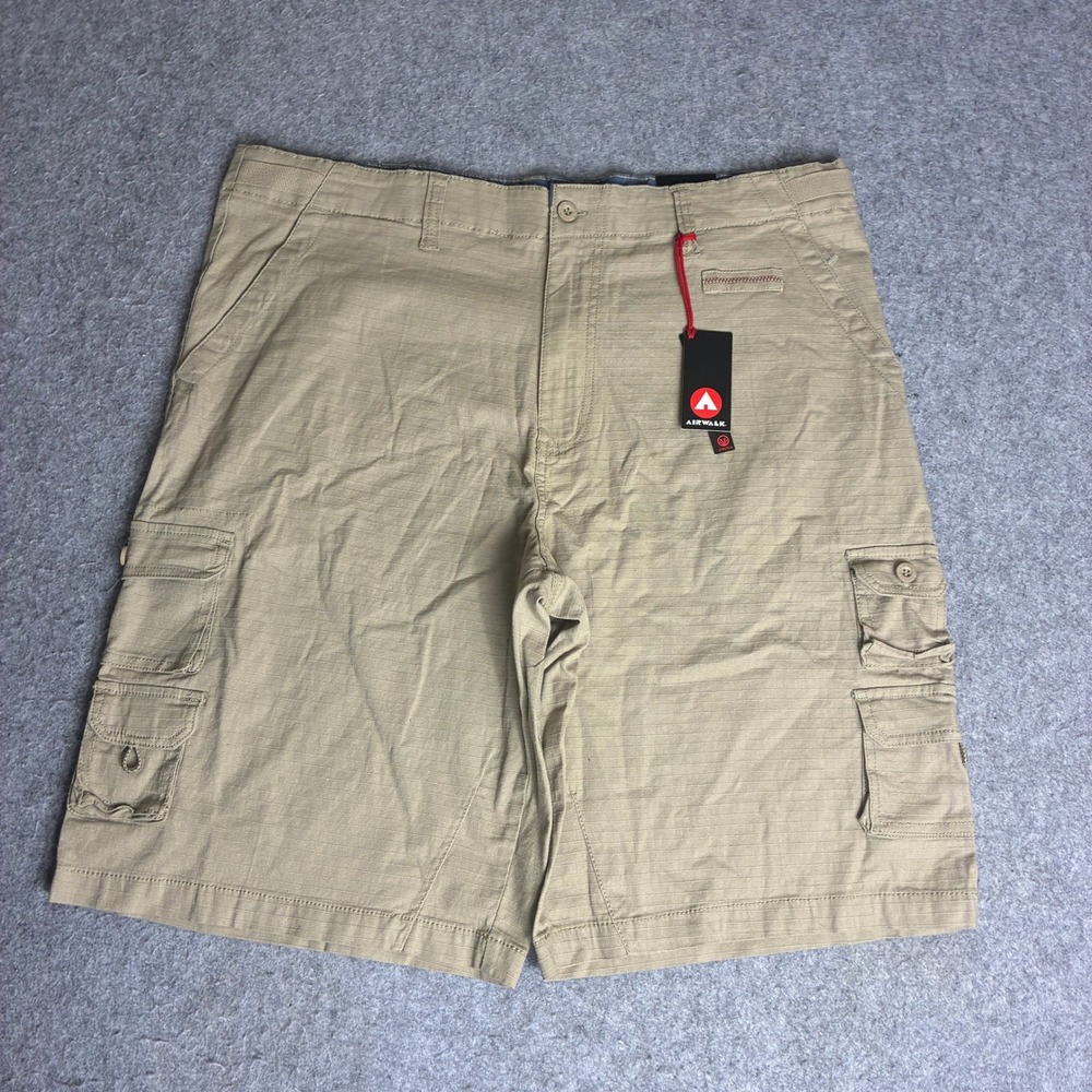 Airwalk Mens Size 40 Cargo Shorts Tan Ripstop Pockets Utility Skate Shorts NWT